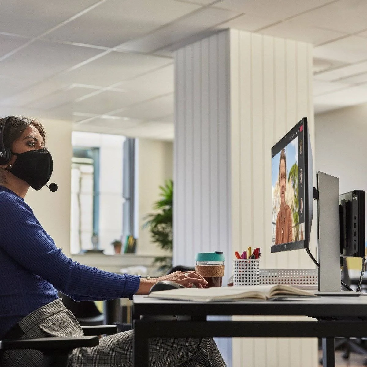 Hp HP Z1 G9 Desktop Computer, Intel i7, 32GB RAM, 1TB SSD, RTX 4060